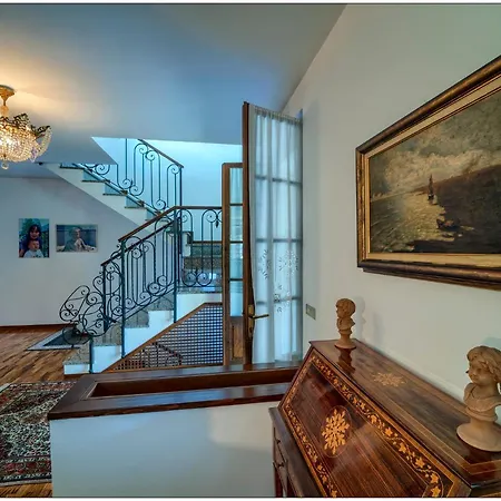 Villa Mina *